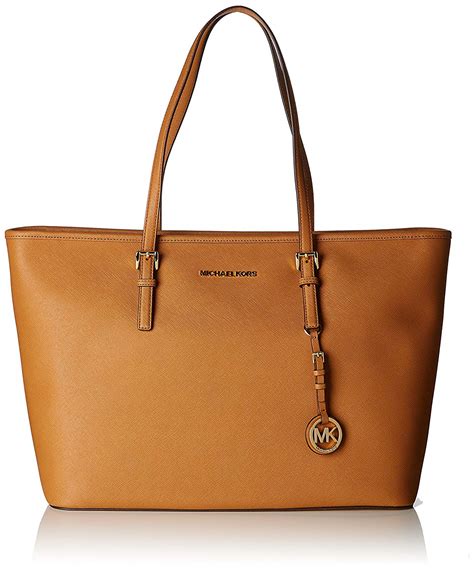 Michael Kors saffiano jet set